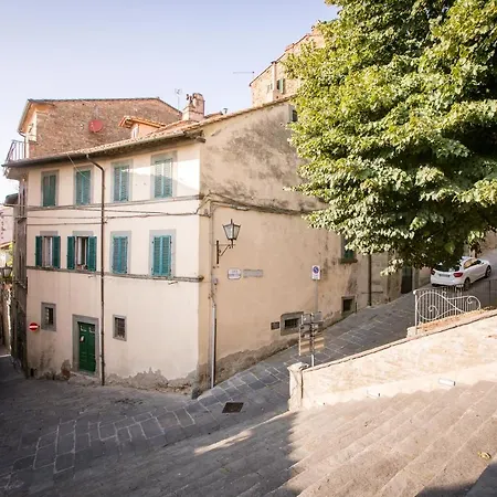 Casa Cesare Cortone